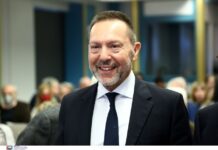 «Καμπανάκια» Στουρνάρα για παραγωγικότητα και ακρίβεια