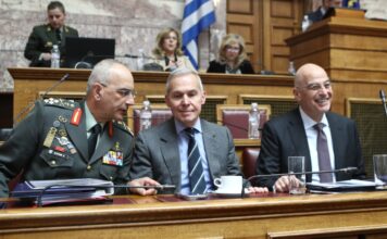 Αντιπαράθεση στη Βουλή για τον 12ετή εξοπλιστικό προγραμματισμό – «Δεν εγκρίνουμε δαπάνες αλλά φιλοσοφία»