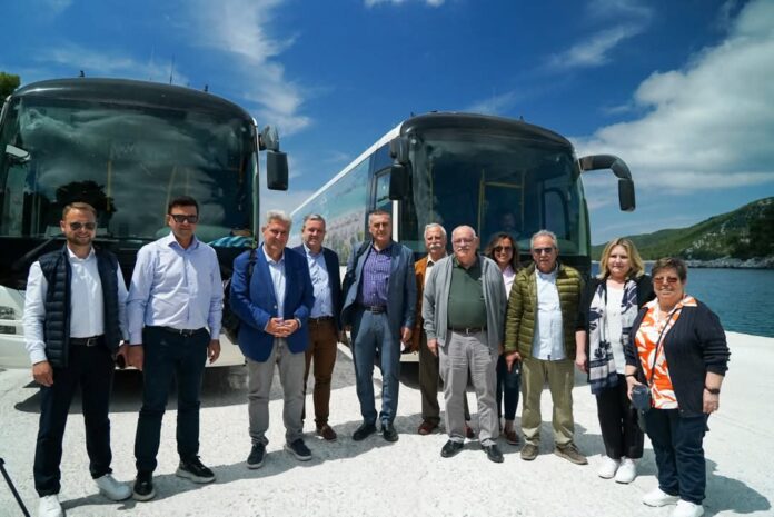 WhatsApp Image 2025-05-11 at 18.45.22_e0a46095