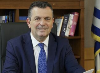 Το πάρτι συνεχίζεται