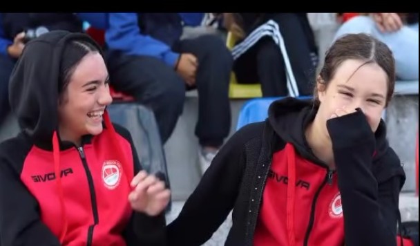 ol vol kolymvisi imerida larisa