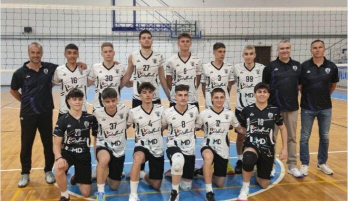 paok k18 volley agria