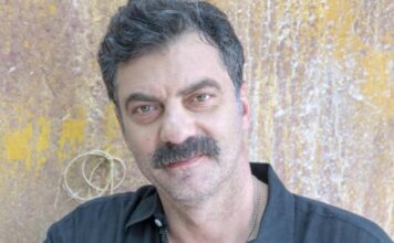 «Έγινε θαύμα, ανοίγει τα μάτια του και δακρύζει»