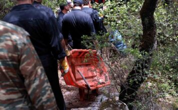 Ολονύχτια επιχείρηση στο Φαράγγι Σαμαριάς για τον εντοπισμό 52χρονου