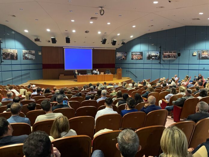 1_sunaxi_sxolis_gonewn_(2)