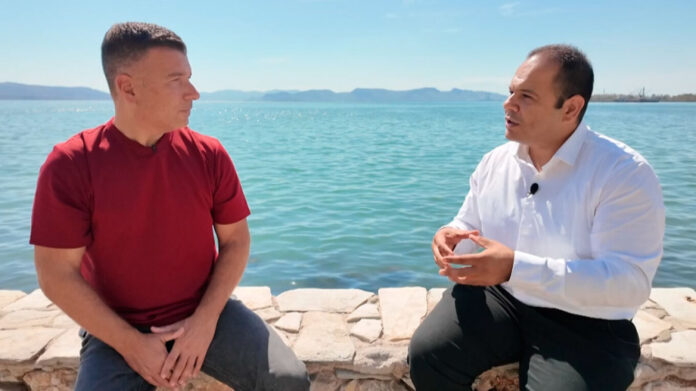 frixos_uncut_arthrou