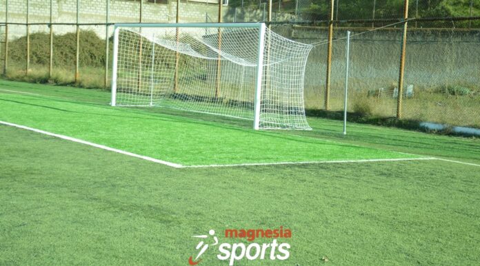 mpalomata voithitiko