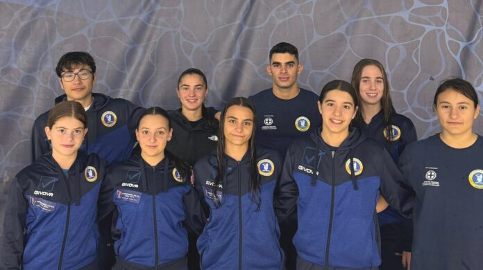 proethniki fin swim niki