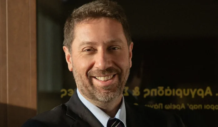 PHOTO NEA ARGYRIADIS