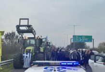 Τα τρακτέρ στο δρόμο για τη σήραγγα των Τεμπών (βίντεο)