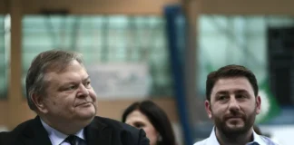 Ανδρουλάκης και Βενιζέλος ανοίγουν διάλογο για τη Συνταγματική Αναθεώρηση και το άρθρο περί ευθύνης υπουργών