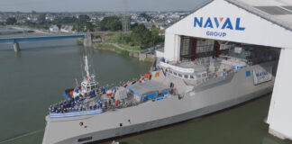 Δείτε live: Η τελετή ονοματοδοσίας και η ύψωση της ελληνικής σημαίας στην φρεγάτα Belharra «Κίμων» στη Λοριάν της Γαλλίας