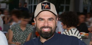 «Έπαθα κρίση πανικού μέσα σε ταξί, κατέβηκα και ξάπλωσα στον δρόμο»