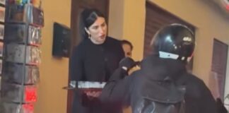 Κατάστημα κερνάει… ρακές οδηγούς κολημμένους στην κίνηση (βίντεο)