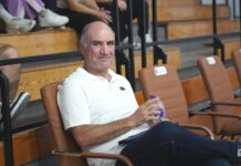 Έχασε τη μητέρα του ο τζένεραλ μάνατζερ της Νίκης, Νίκος Ρούμπος