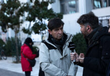 Στο πλευρό των συγγενών θυμάτων Τεμπών ο Γεράσιμος Σκιαδαρέσης – «Αυτό που είδα με συγκλόνισε» (βίντεο)