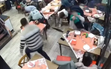 Η στιγμή που ανεμοστρόβιλος χτυπάει εστιατόριο γεμάτο με κόσμο – Φωνές και σκηνές πανικού