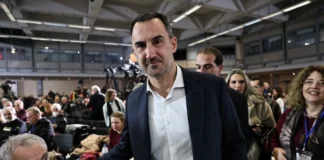 Χαρίτσης κατά Καρυστιανού: Η αντιδραστική ατζέντα δεν γνωρίζει σύνορα