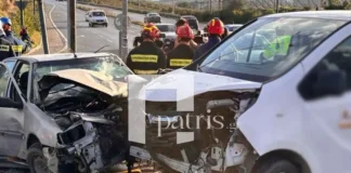 Αυτοκίνητο πέρασε με κόκκινο και παρέσυρε διερχόμενο αμάξι