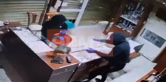 Συμμορία «σήκωσε» χρυσοχοείο σε λιγότερο από δύο λεπτά