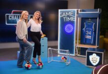 Η Έλενα Παπαβασιλείου βάζει γκολ στο ΟΠΑΠ Game Time με κλειστά μάτια