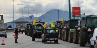 Από απολύμανση περνούν τα τρακτέρ στις πύλες της Αθήνας