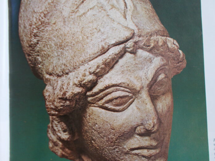 adamos 1