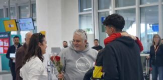 Οι συγκλονιστικές μαρτυρίες Ελλήνων που επέστρεψαν με πτήσεις επαναπατρισμού – «Είδαμε θραύσματα να πέφτουν δίπλα μας»