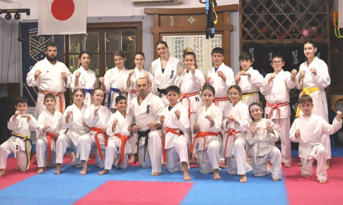 exetaseis 2026 aetos