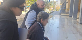 Στον ανακριτή η 77χρονη που κατηγορείται για τον θάνατο του 82χρονου συζύγου της-Τι έδειξε η αξονική
