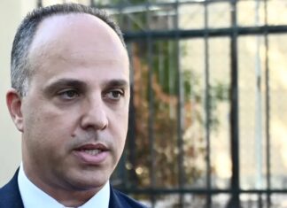 «Βόμβα» Κεσσέ: Ο Ντίλιαν παραδέχεται σε δικαστικό έγγραφο πως πούλησε το Predator σε κρατικές Αρχές