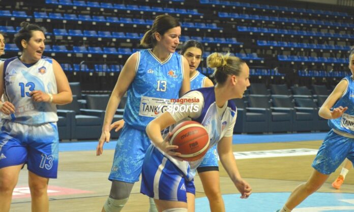 karditsa niki wom (18)