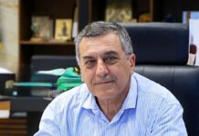 Ρίχνουν τους τόνους και προχωρούν μαζί