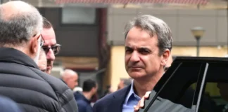 Ξανά στον «Ευαγγελισμό» ο Μητσοτάκης για να ενημερωθεί για την υγεία του Μυλωνάκη