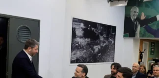 Το Πολιτικό Συμβούλιο του ΠΑΣΟΚ συνεδριάζει στη σκιά της κόντρας Ανδρουλάκη – Καστανίδη και της παρέμβασης Ρέππα
