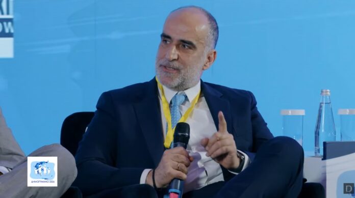sfakianoudis