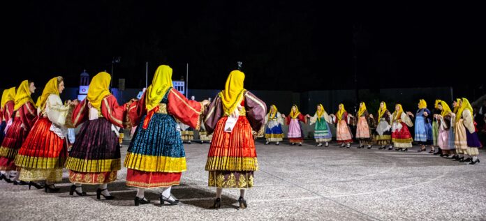 xoreftika (2)