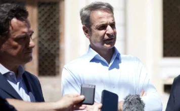 Μητσοτάκης: Η ΝΔ μόνη αξιόπιστη δύναμη – Είμαστε έμπειροι μαραθωνοδρόμοι, κάποιοι έχουν λαχανιάσει
