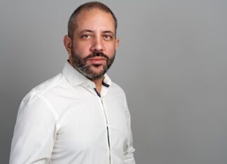Το πολιτικό μέλλον του Μεϊκόπουλου και οι ανήσυχοι γύρω του