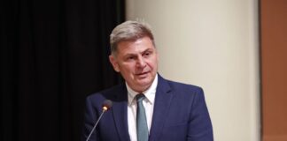 Φαραντούρης: Ποια σοβαρά προβλήματα εντοπίζει η Κομισιόν για Ελλάδα και οι λύσεις στο πρόγραμμα του ΠΑΣΟΚ