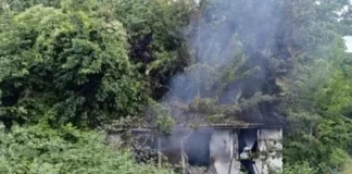 Απανθρακώθηκαν τέσσερα ηλικιωμένα αδέρφια μετά από φωτιά σε κοντέινερ