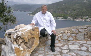 Γιατρός οδήγησε το ασθενοφόρο για να σώσει τραυματία