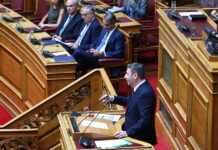 Μετωπική Μητσοτάκη – Ανδρουλάκη για την ακρίβεια στη Βουλή-«Ακρίβεια παντού»