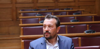 Μήνυμα Παππά προς τους αποχωρούντες: «Οι έδρες δεν είναι προσωπική περιουσία»