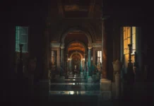 Γαλλία: Διάρρηξη στο μουσείο Λαλίκ – Εκλάπησαν κοσμήματα εκατομμυρίων ευρώ