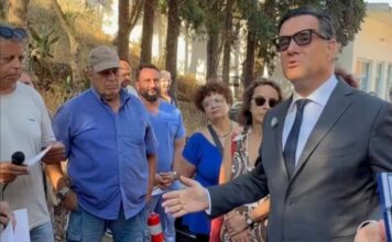 Γεωργιάδης για «έξυπνα» γυαλιά: Όταν πηγαίνω σε συναθροίσεις θα τα φοράω και οι αξιόποινες πράξεις θα καταγράφονται