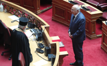 Ορκίστηκε βουλευτής ο Γιάννης Αμανατίδης