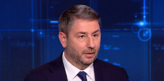Ανδρουλάκης: Αυτό που διαφημίζουν ως υπεραπόδοση της οικονομίας, είναι υπεραπόδοση της ακρίβειας