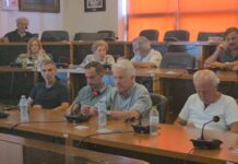 Βολές Παπαπέτρου στο Ράδιο ΕΝΑ για τη ΛΑΣ: «Στήριξε τον Γαργάλα μέχρι και ο Ζαχείλας»