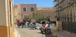 Απολογούνται δήμαρχος, αντιδήμαρχος και ακόμη 2 άτομα για τη φωτιά στην Πάρο – Το χρονικό των συλλήψεων